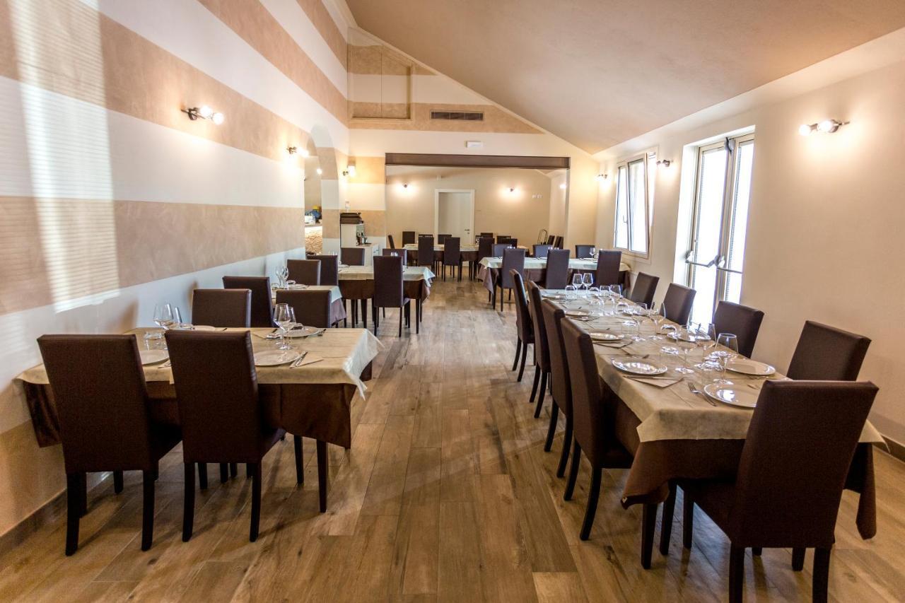 Agriturismo Corte Casello Gazoldo degli Ippoliti Eksteriør bilde